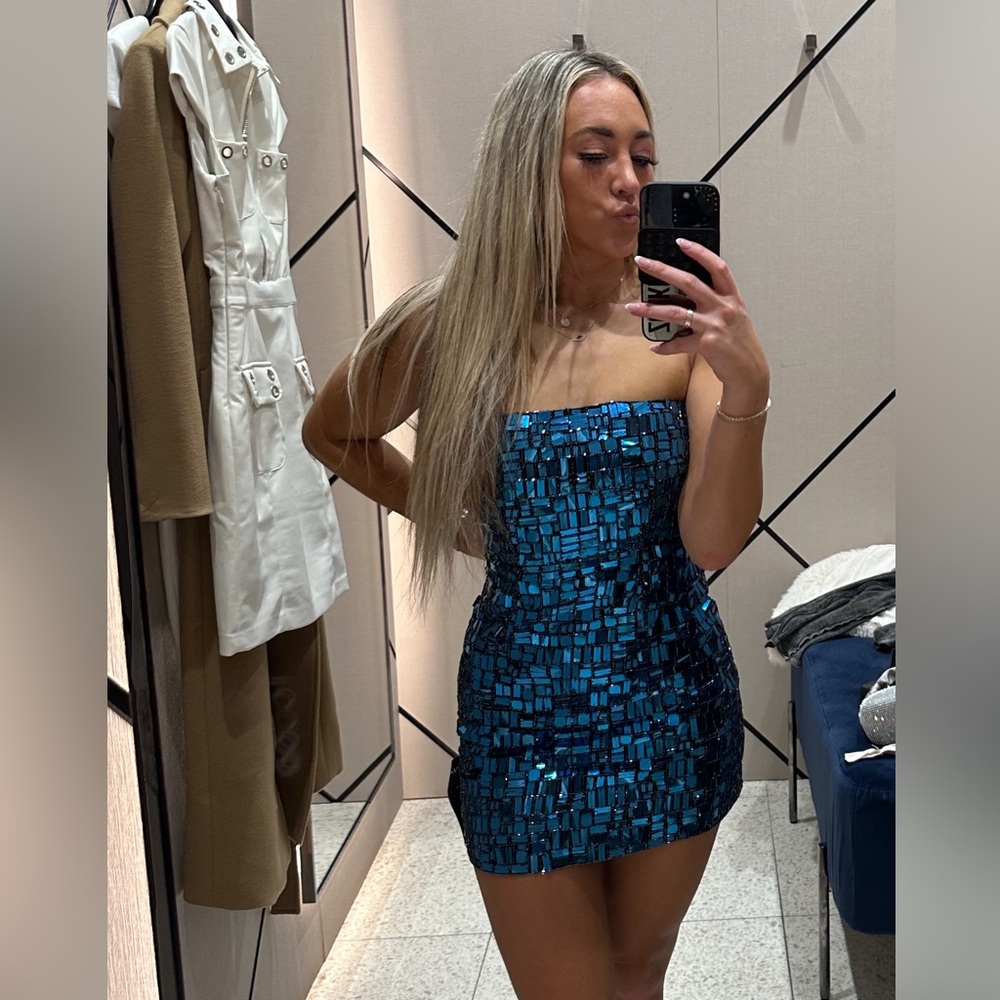 GUESS MARCIANO: jordan sequin dress. Size XS | NWT!